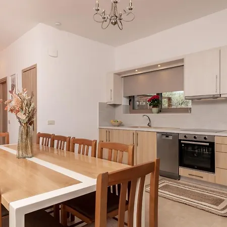 别墅 Claudio Stone House