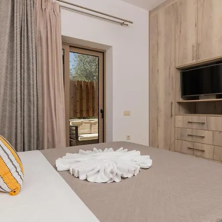 Claudio Stone House 别墅