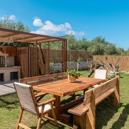 Claudio Stone House 别墅