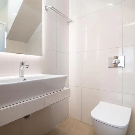 Claudio Stone House *